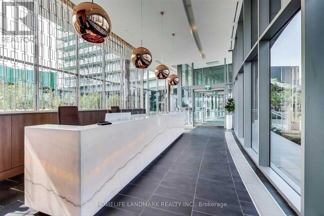 Building Photo - 117 McMahon Dr