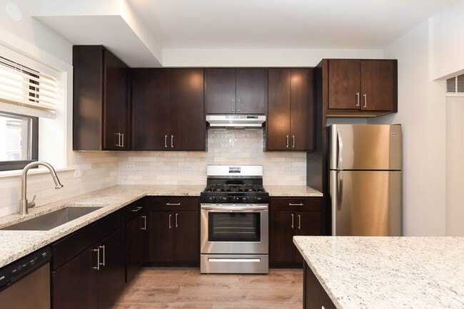 Foto del edificio - 1148 Maple Ave