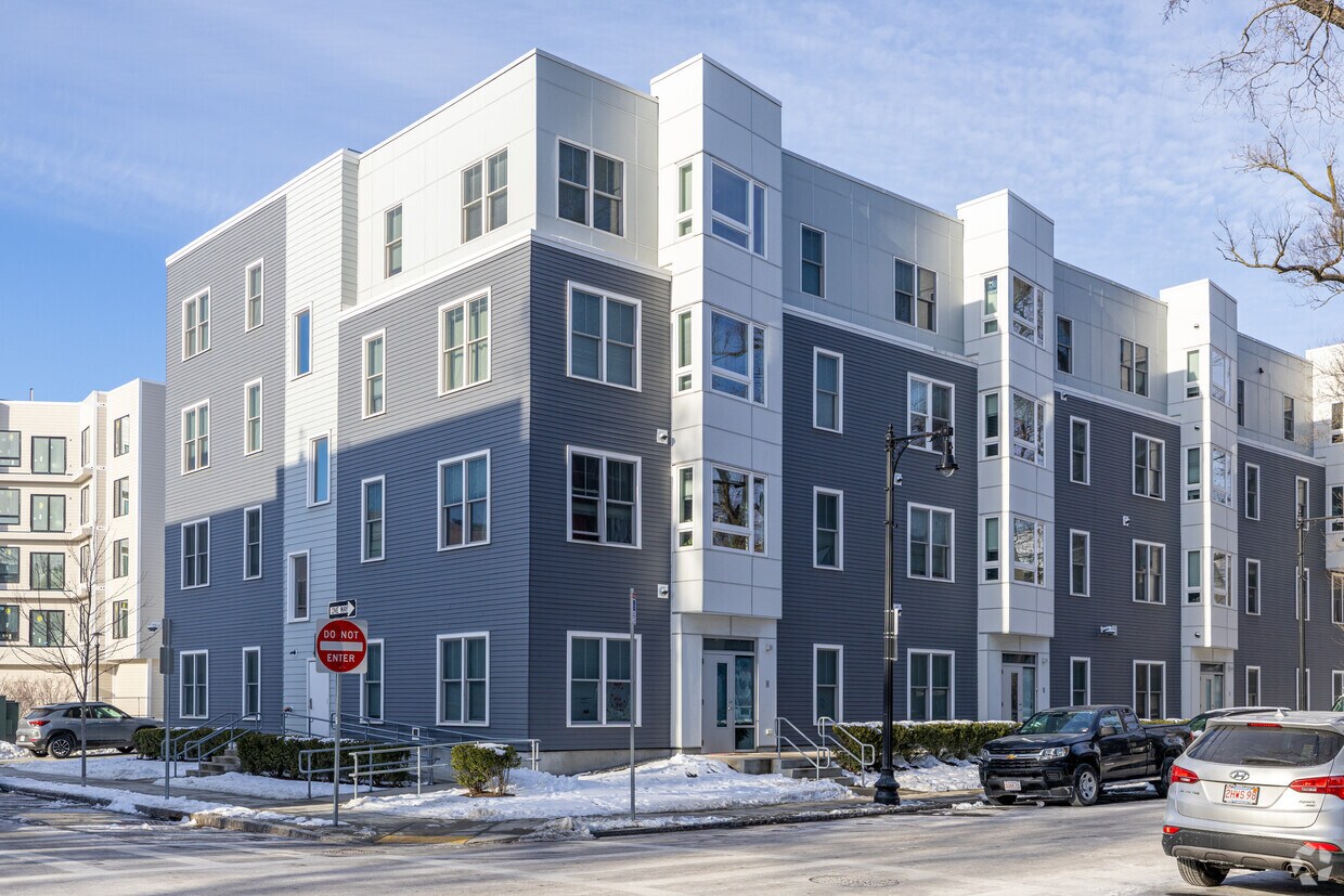 Primario - Old Colony Phase Three