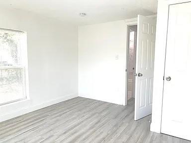 Foto del edificio - 320 T A Carroll Ave