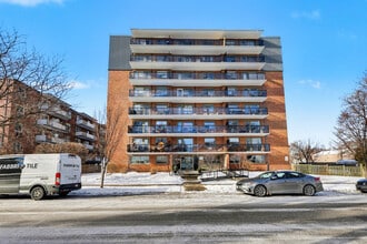 Building Photo - Mapleview Manor Apartments