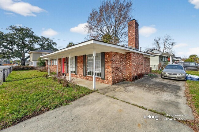 Building Photo - 2505 Hopkins St