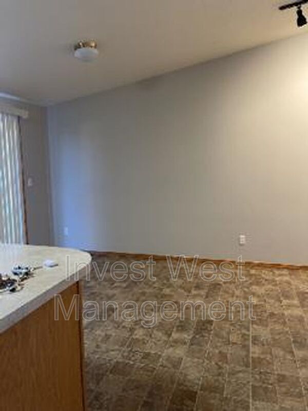 Foto del edificio - 11608 NE 15th St