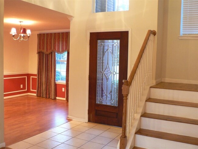 Building Photo - 615 Brazos Trace Dr