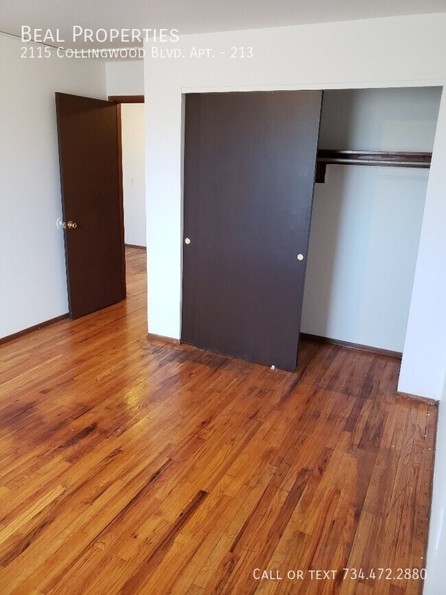 Foto del edificio - 2115 Collingwood Blvd