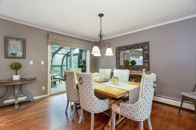 Building Photo - 3 Cliff Pl