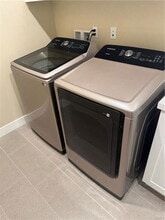 Building Photo - 57 Alienta Ln