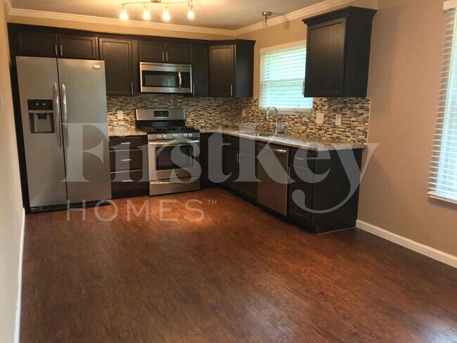 Building Photo - 6380 El Serrano Dr