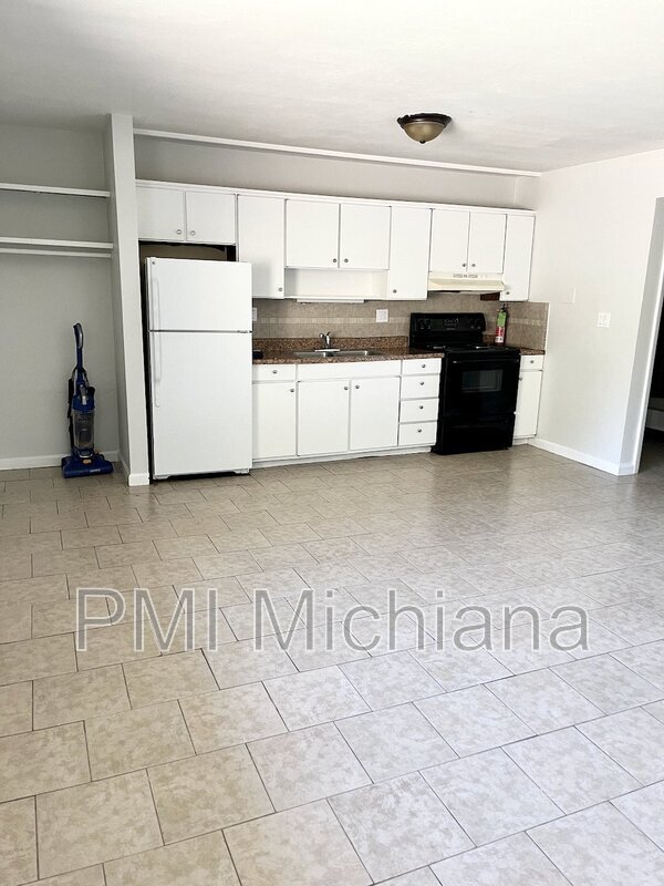 Foto del edificio - 2014 Lathrop St