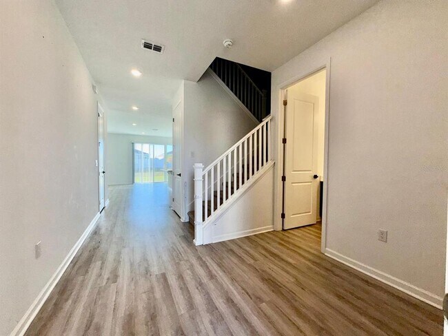 Foto del edificio - 1209 Mattie Pointe Blvd