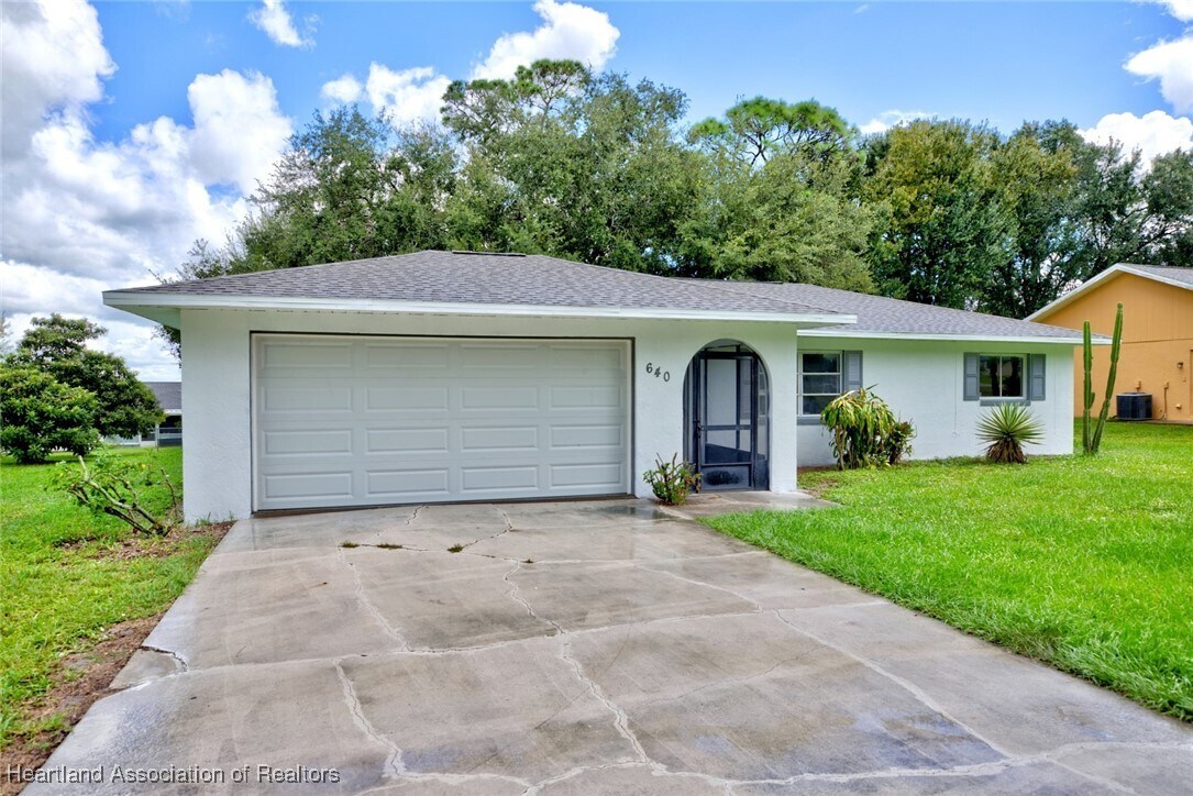 Foto principal - 640 Placid Lakes Blvd