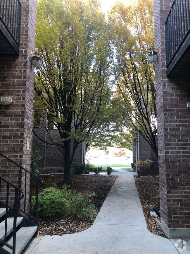 Rose Garden Estates Apartments under 1,200 Vineyard, UT 1 Rentals