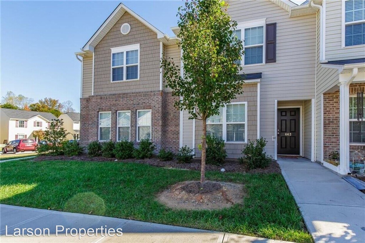 2 br, 2.5 bath House 663 Cairn Circle House Rental in Burlington