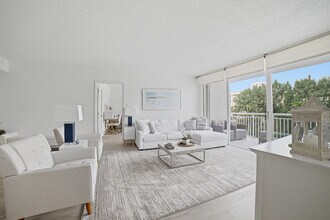 Building Photo - 2780 S Ocean Blvd