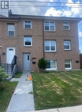 Building Photo - 4685 1st Ave