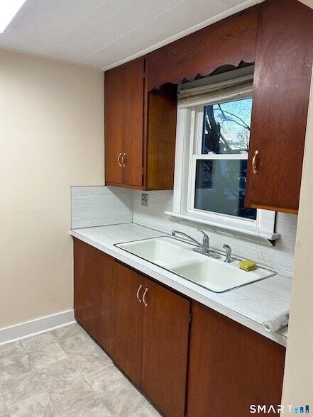 Foto del edificio - 63 Woodbine St