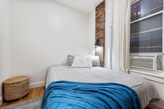 Foto del edificio - 7 E 91st St