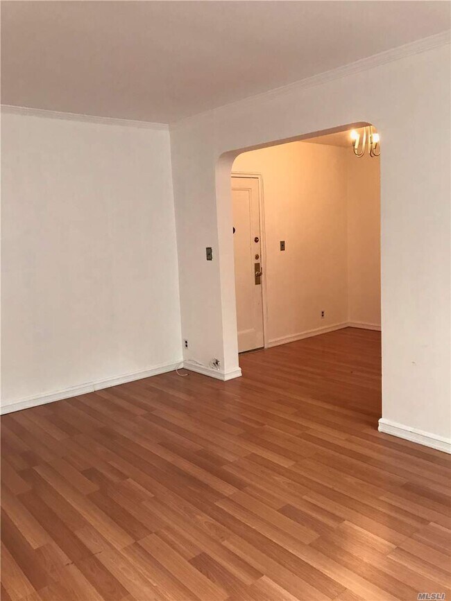 Building Photo - 255 Central Ave