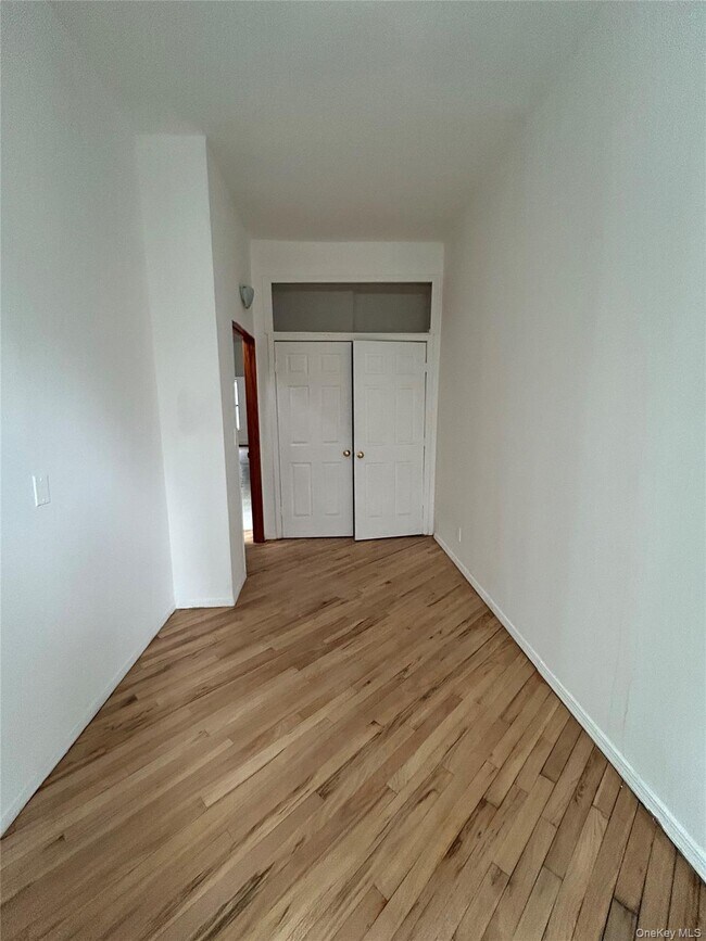 Foto del edificio - 572 9th Ave