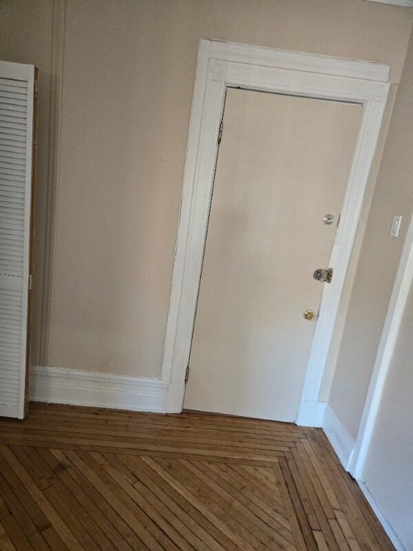 Foto del edificio - 581 E 26th St