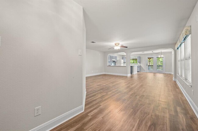 Foto del edificio - 11312 Crest Meadow Ln