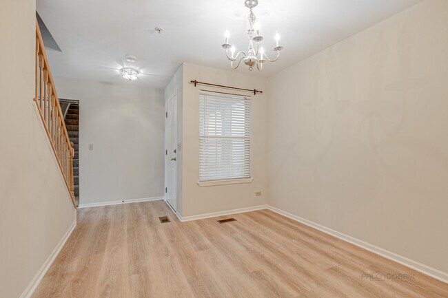Foto del edificio - 1291 Orleans Dr