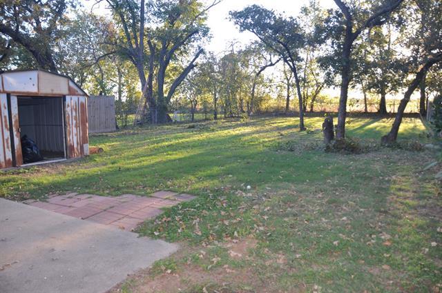 Building Photo - 2610 W Highland Dr