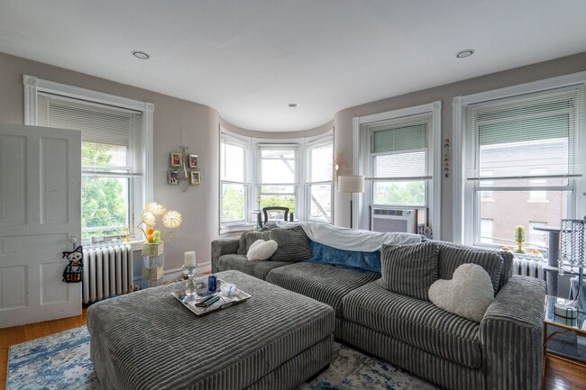 Photo - Melrose section 1 bed  very spacious Apartment
