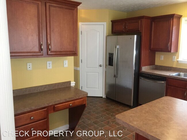 Building Photo - 3 br, 2.5 bath House - 4505 Cherry Forest ...