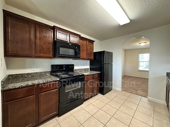 Building Photo - 6634 Luckey Tree