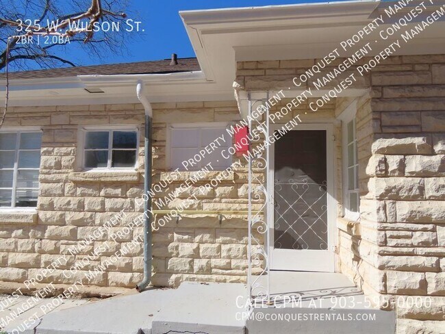 Building Photo - Charming 2 Bedroom, 2 Bath Duplex, Lawn Ca...