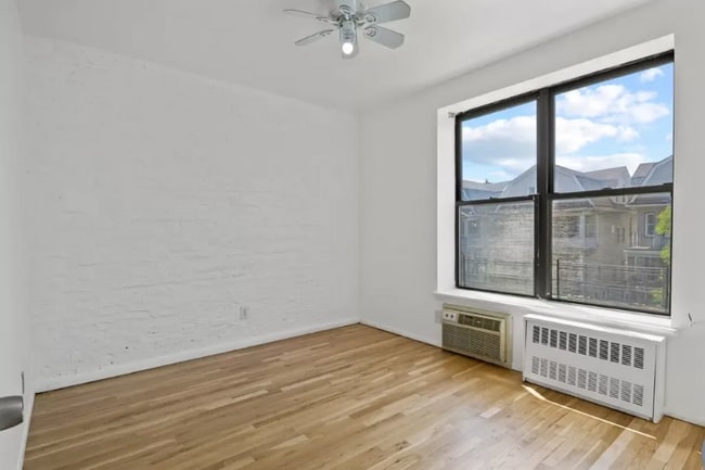 Building Photo - 403 Avenue C