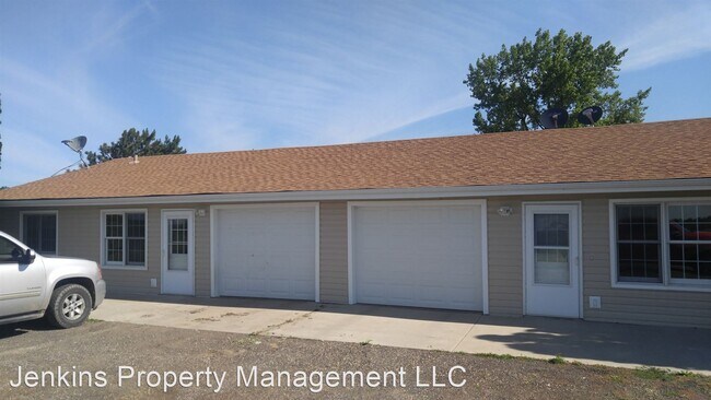 Building Photo - 2 br, 1 bath House - 990 Coulee Trail