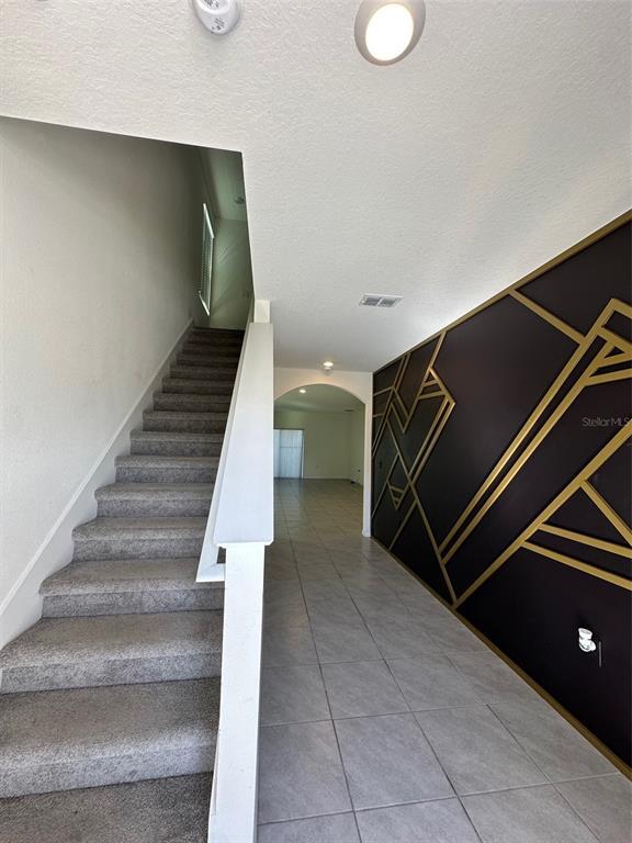 Foto del edificio - 5703 Hollingworth Trl