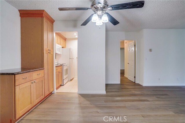 Building Photo - 7765 W 91st St