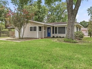 Building Photo - 5990 Sallie St