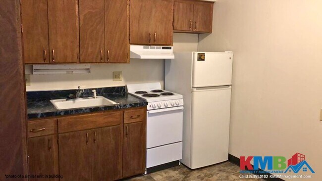 Foto del edificio - 519 S Dodge St