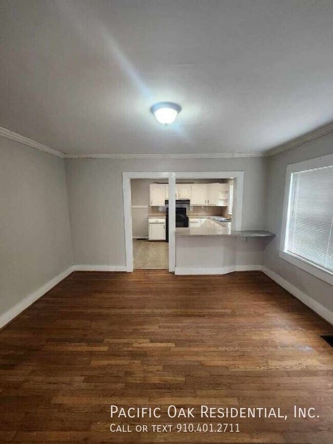 Building Photo - BELOW MARKET RENT!