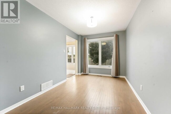 Building Photo - 4656 Ogilvie Walk Crescent