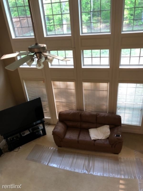 Building Photo - 128 Windward Hills