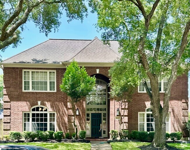 Building Photo - 4023 Bountiful Crest Ln