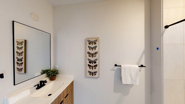 Foto del edificio - 75 Willow Ct