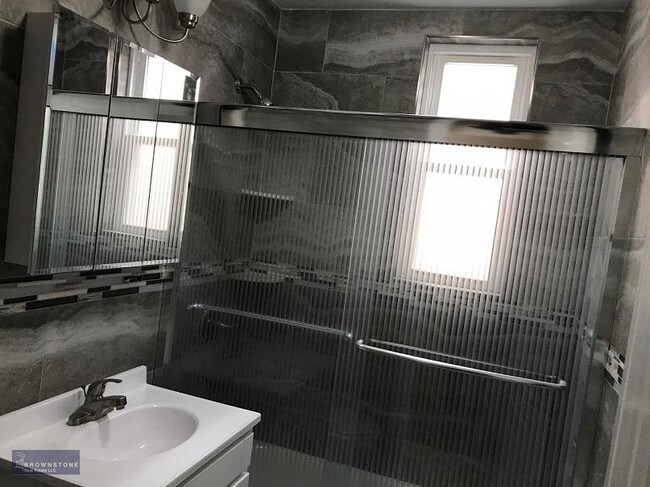 Foto del edificio - 7412 11th Avenue