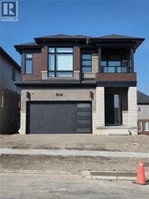 Building Photo - 708 Autumn Willow Dr