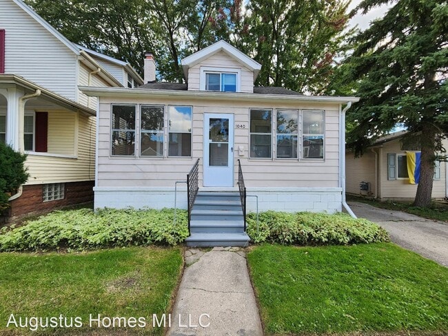 Foto del edificio - 3 br, 1 bath House - 1040 Rosewood