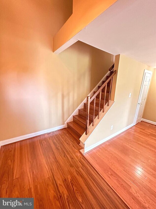 Foto principal - 1016 Mycroft Ct