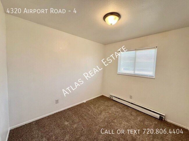 Building Photo - *MARCH RENT FREE* NEWLY UPDATED 3 BEDROOM ...
