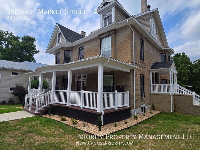 Foto del edificio - 398 E Market St