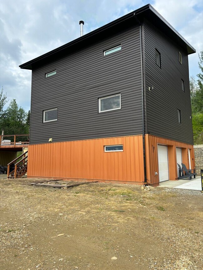 Foto del edificio - View Home/Chena Ridge  $3000 + Utilities