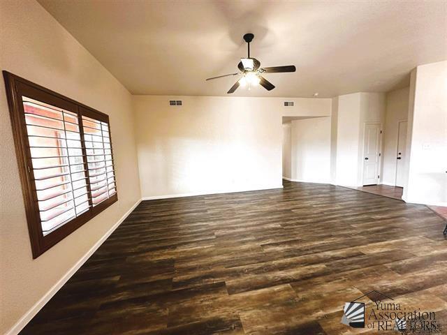 Foto del edificio - 11857 E 27th Pl